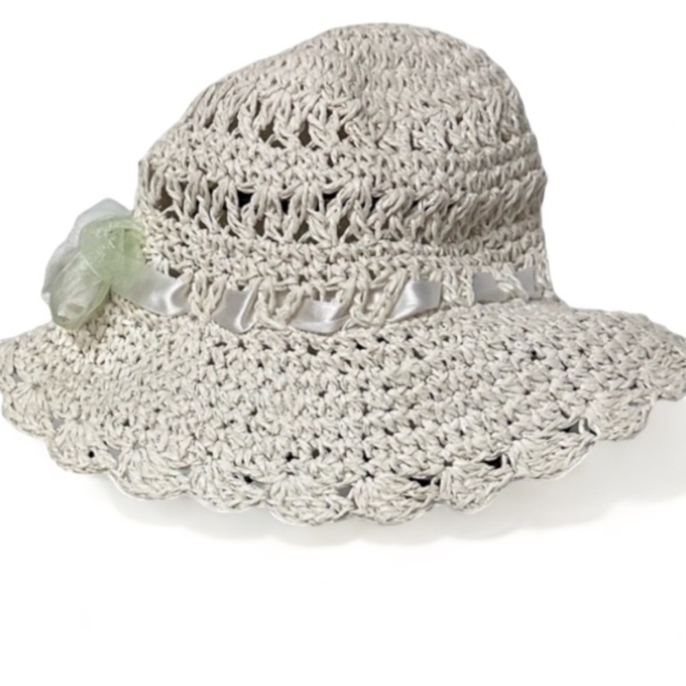 Cream Crochet Hat With Flower | Silk Ribbon Size O/S NWOT